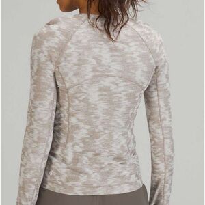 Size 10 It’s Rulu Long Sleeve